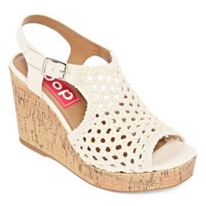 Pop Evie Wedge crochet sandals size 8.5 M